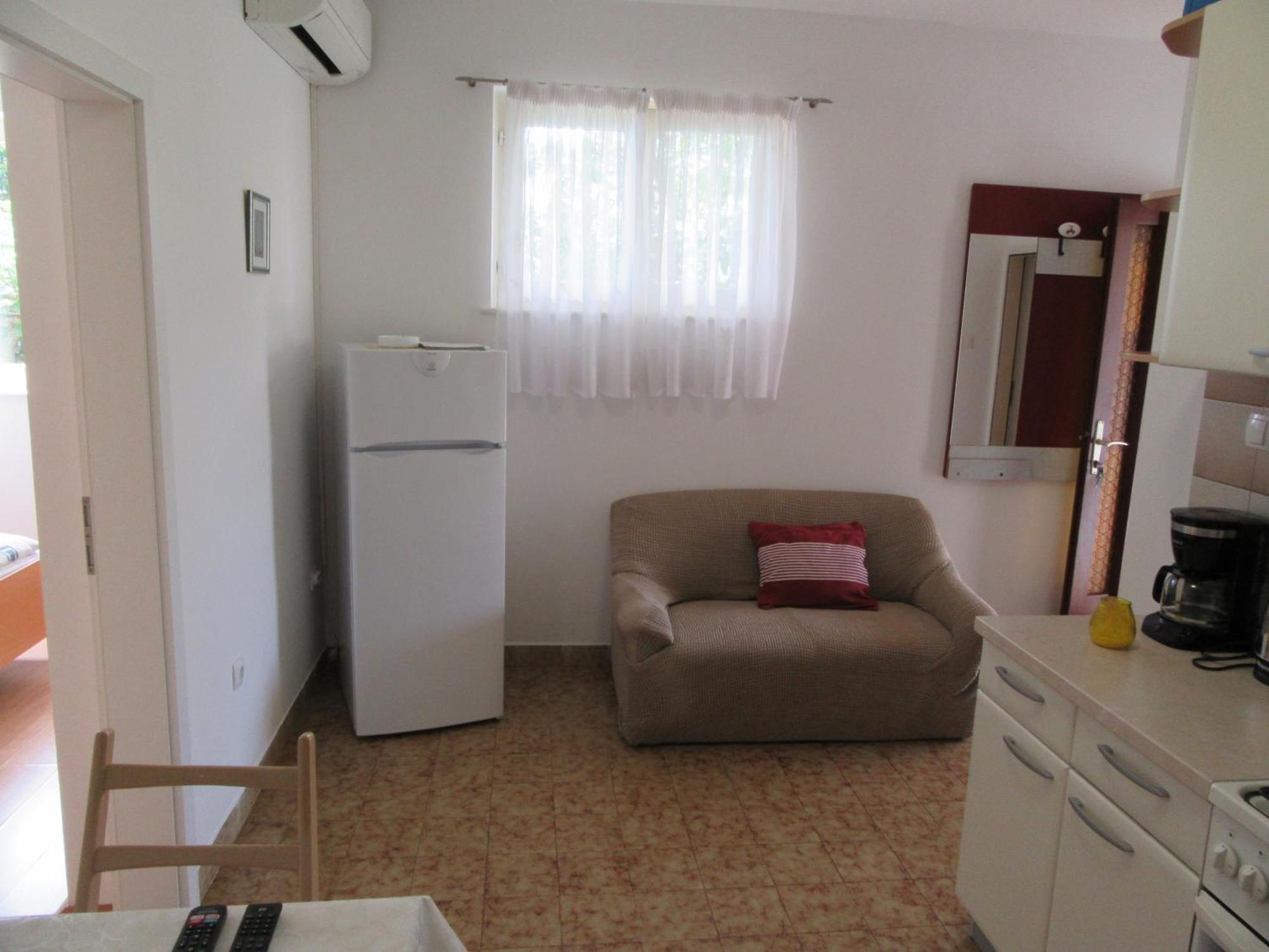 Apartments With A Parking Space Rabac, Labin - 2340 Exterior photo